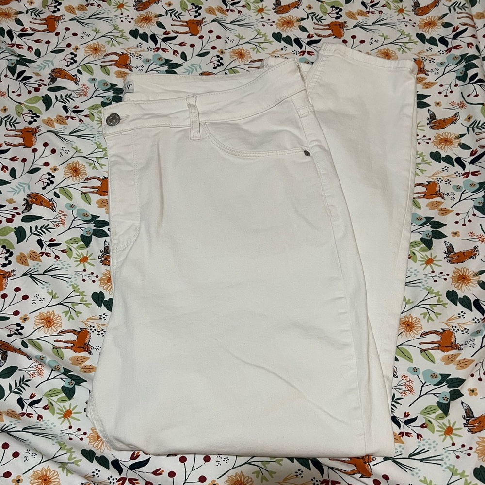 Ava&Viv 20W white jeans
